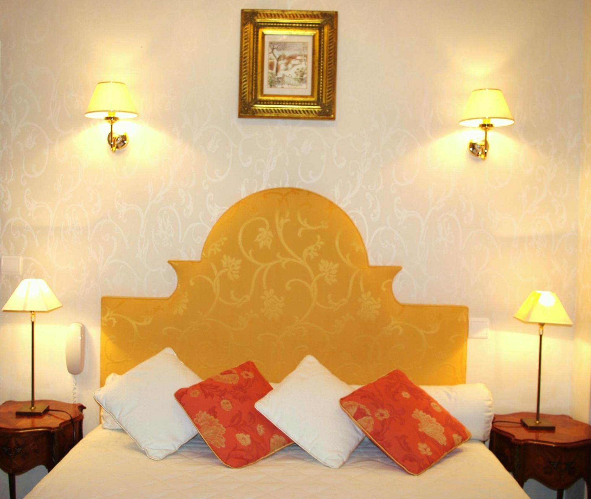 Manoir De Kertalg Hotell Moëlan-sur-Mer Exteriör bild