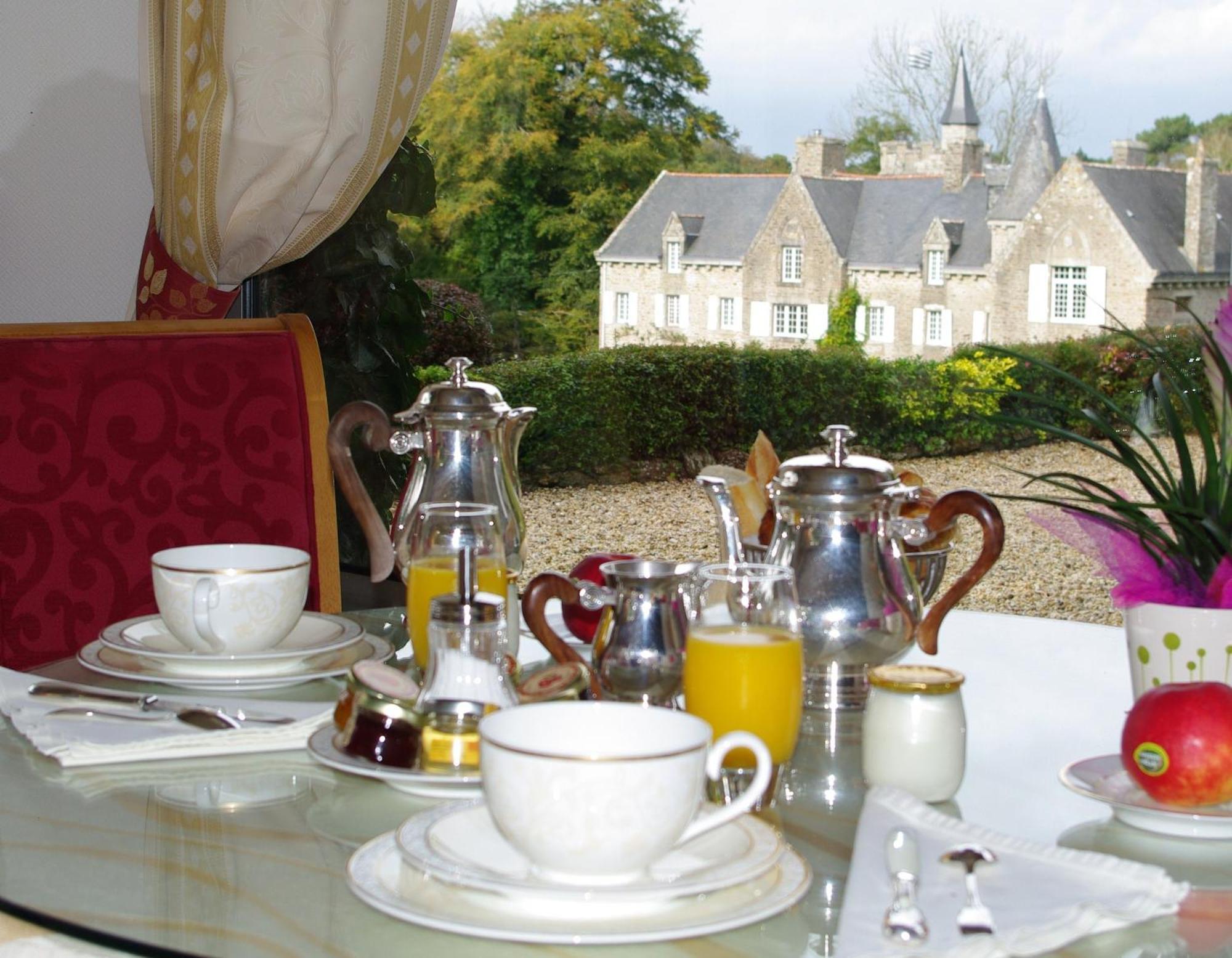 Manoir De Kertalg Hotell Moëlan-sur-Mer Exteriör bild