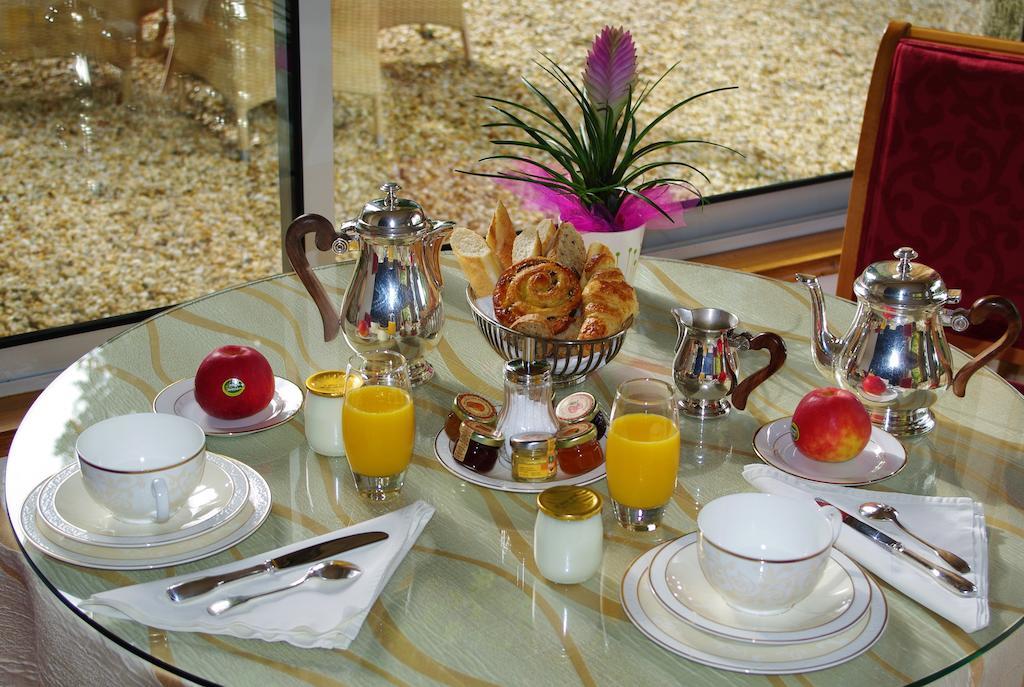 Manoir De Kertalg Hotell Moëlan-sur-Mer Exteriör bild