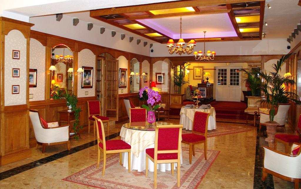 Manoir De Kertalg Hotell Moëlan-sur-Mer Exteriör bild